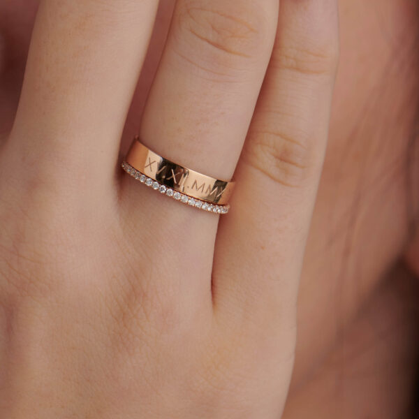 Flat Engravable Wedding Band for Her (4 Mm) | Foroworld |